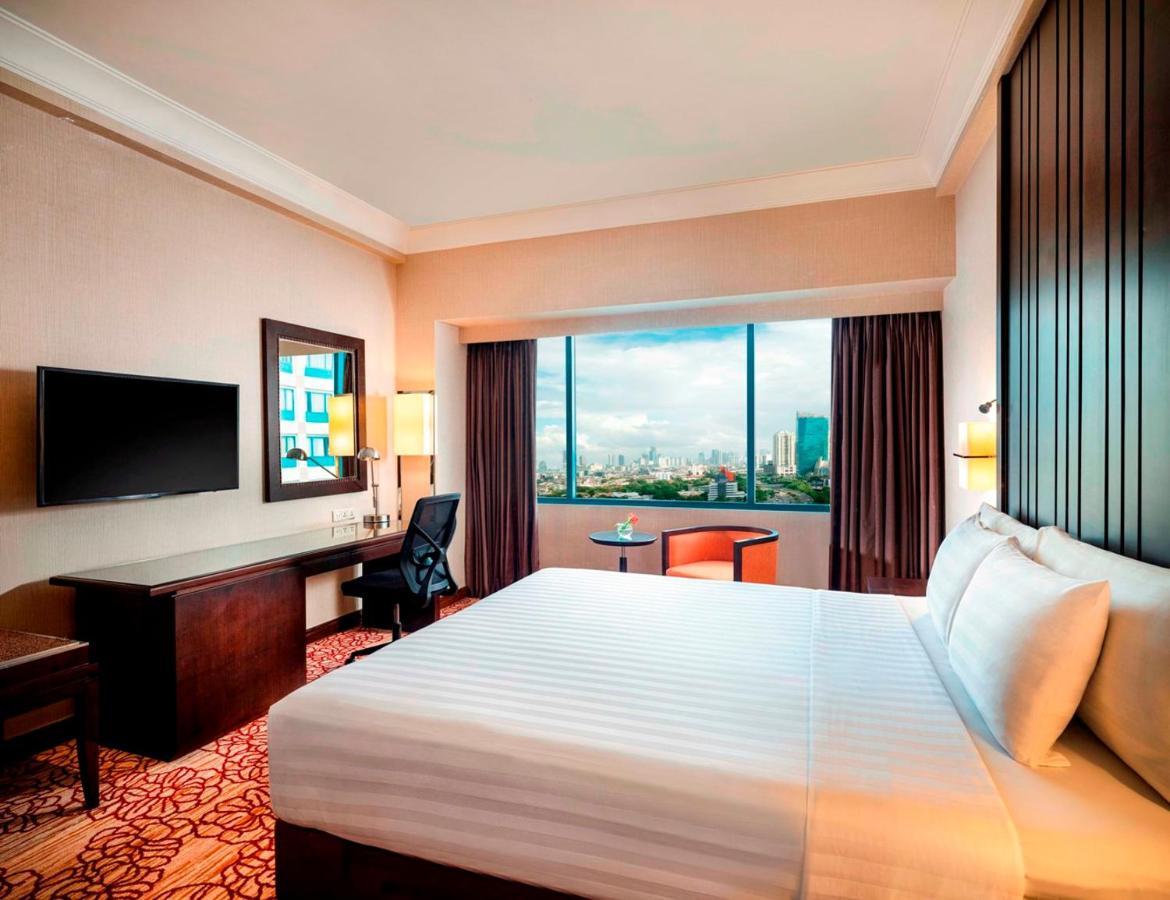 Hotel Ciputra Jakarta Managed By Swiss-Belhotel International מראה חיצוני תמונה