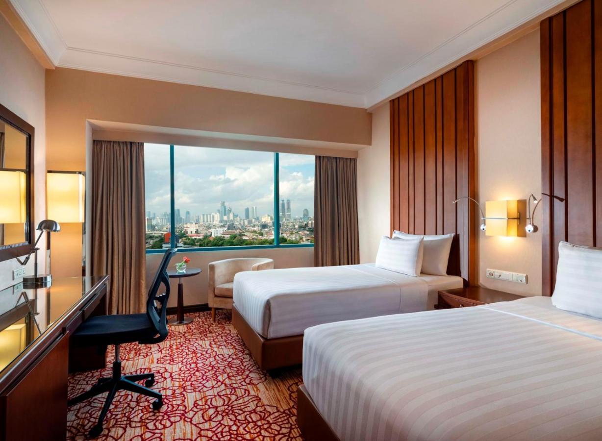 Hotel Ciputra Jakarta Managed By Swiss-Belhotel International מראה חיצוני תמונה