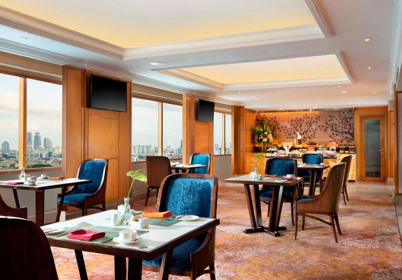 Hotel Ciputra Jakarta Managed By Swiss-Belhotel International מראה חיצוני תמונה